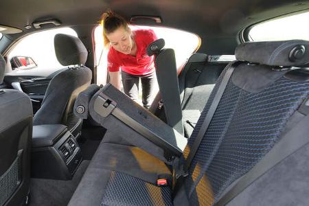 BMW 120i AUT, Interieur