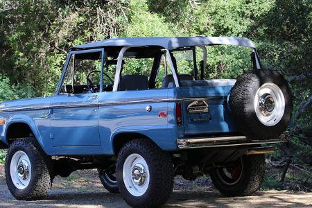 Icon 4x4 Ford Bronco Oldtimer