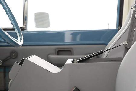 Icon 4x4 Ford Bronco Oldtimer