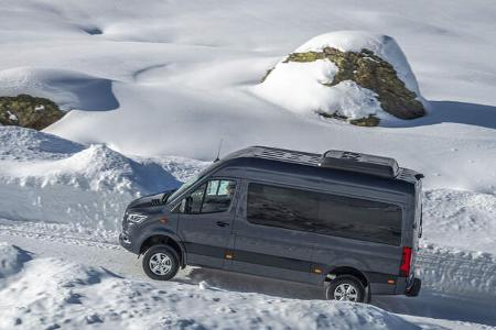 Mercedes Sprinter 319 CDI 4x4 Modelljahr 2019 Wintertest 