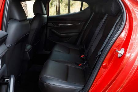 Mazda 3 Skyactive G (2019), Fond, Rückbank