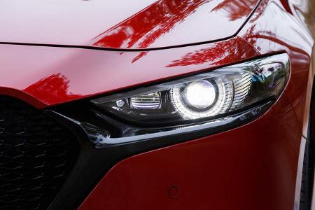 Mazda 3 Skyactive G (2019), Front, Scheinwerfer