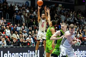 Rekordabend: Bonner "Scharfschützen" lassen Dreier regnen