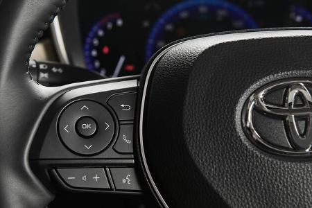 Toyota Corolla Limousine (2018)