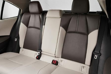 Toyota Corolla Limousine (2018)