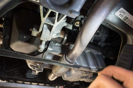 Opel Corsa, Motorhalter