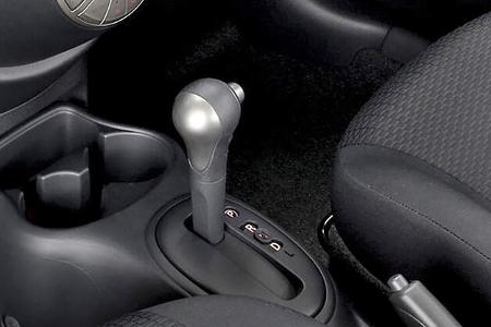 Nissan Micra, Interieur