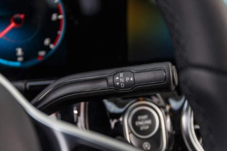 Mercedes B200d, Interieur