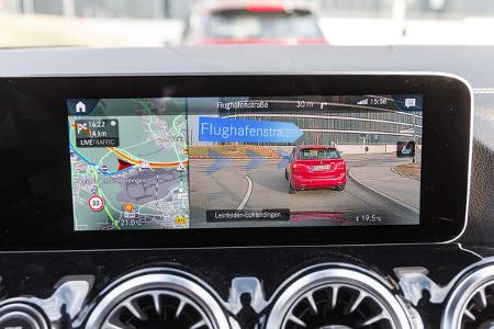 Mercedes B200d, Interieur