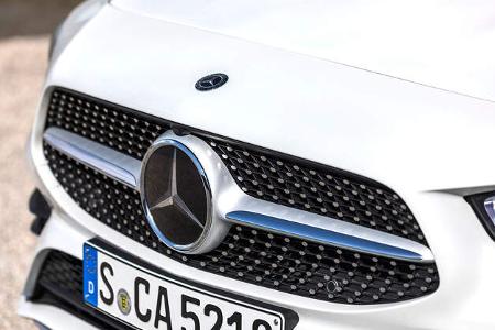 Mercedes Benz CLA 220, grill