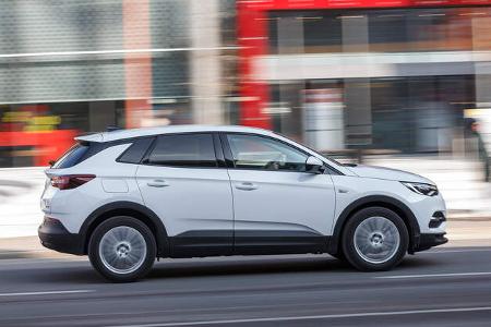 Nissan Qashqai, Opel Grandland X, exterieur