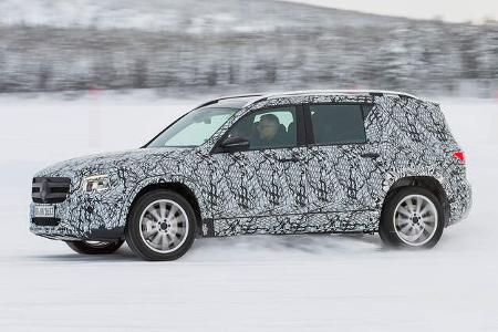 05/2019 Mercedes GLB Erlkönig Fahrbericht