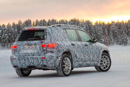 05/2019 Mercedes GLB Erlkönig Fahrbericht