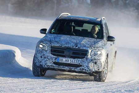 05/2019 Mercedes GLB Erlkönig Fahrbericht