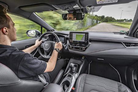 Toyota Corolla Touring Sports 2.0 Hybrid Lounge, Interieur