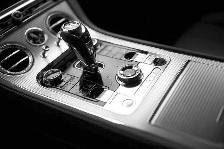 Bentley Continental GT Coupé W12, Interieur