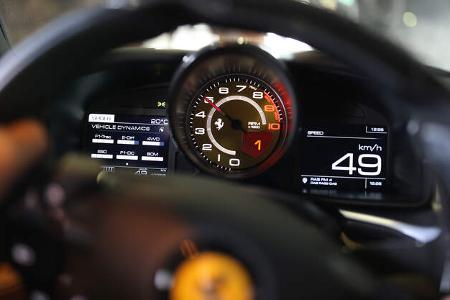 Ferrari GTC4 Lusso, Interieur