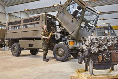 Bucher Duro Schweizer Armee