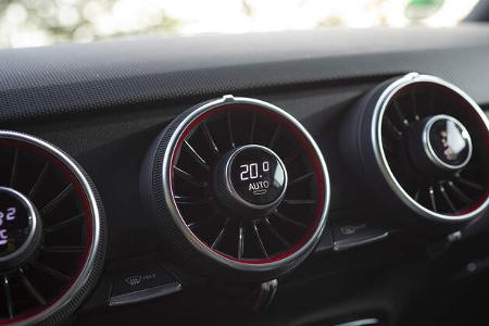 Audi TT RS Coupe, Interieur