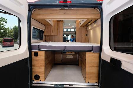 Campingbus Karmann Dexter 580 Stauraum 