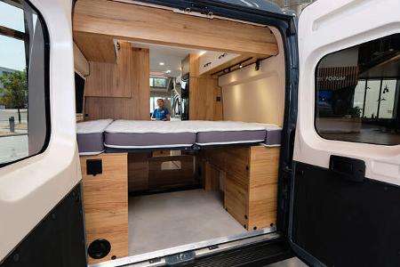 Campingbus Karmann Dexter 580 Holzdekor