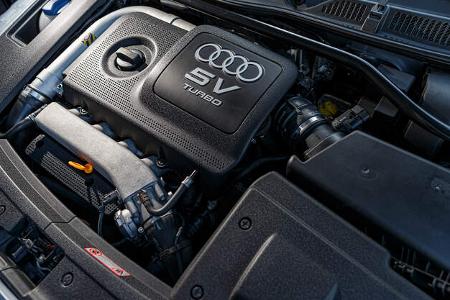 Audi TT Quattro Sport, Motor