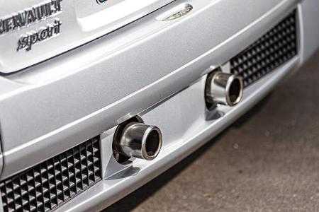 Renault Clio V6, Exterieur