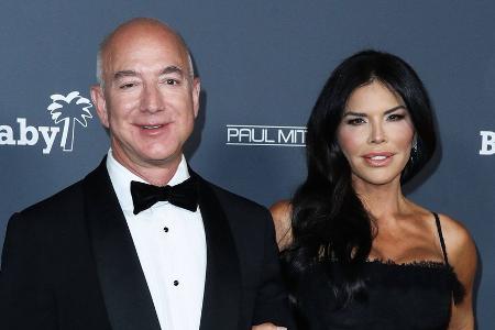 Doch keine baldige Hochzeit? Jeff Bezos dementiert Berichte