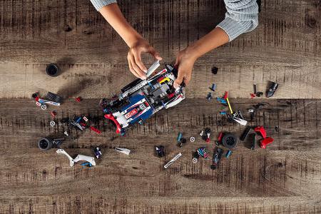 11/2019, Lego Technic Top Gear Rally Car