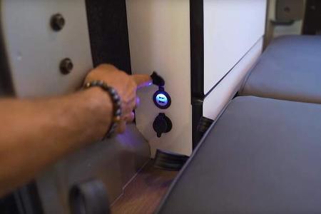 Wilderness Vans West Coast Mini Nissan NV 200