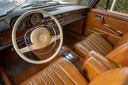 Mercedes W109 300 SEL 3.5, Interieur