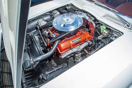 Chevrolet Corvette C2 (1964), Motor