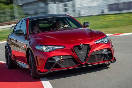 Alfa Romeo Giulia GTAm, alt und neu im Vergleich