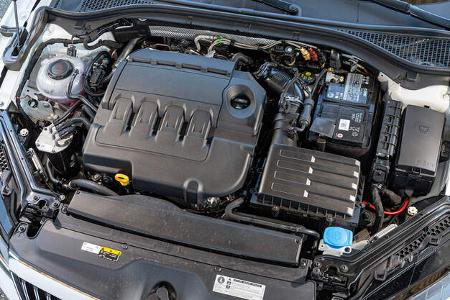 Skoda Superb Combi 2.0 TDI Style, Interieur