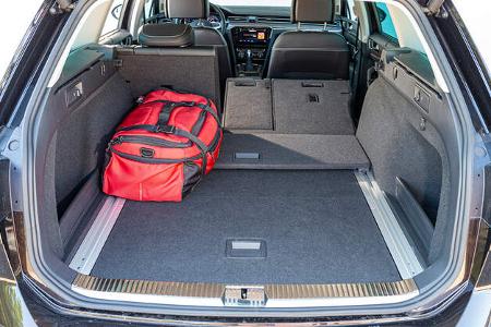 VW Passat Variant 2.0 TDI Elegance, Interieur