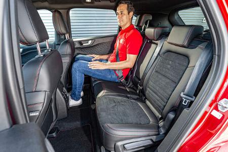 BMW X1 25e, Ford Kuga PHEV, Opel Grandland X Hybrid, Volvo XC40 T5 Recharge, Vergleichstest