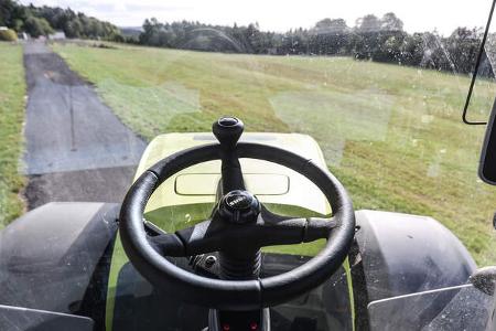 Claas Xerion 5000 Traktor Nordschleife Menzel