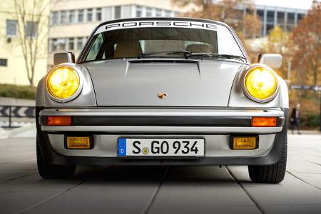 Porsche 911 930 Turbo Cyberpunk 2077