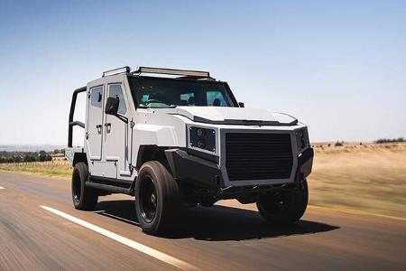 SVI Max 3 Panzerfahrzeug Toyota Land Cruiser 79