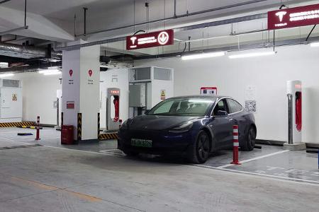 Sperrbarer Tesla-Supercharger in China