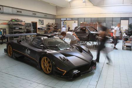 Kleinserien-Hersteller Pagani, Fertigung