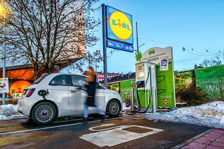 Ladefibel, E-Auto laden, ams0222