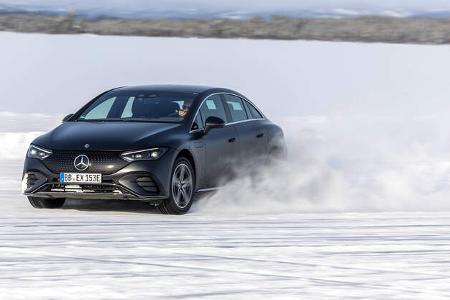 SPERRFRIST 12.3.22 00:01 Uhr Mercedes EQE Erprobung Winter Schweden Schnee