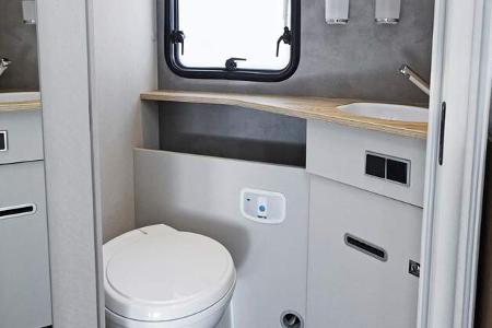 Adria Coral vs. Dethleffs Trend 