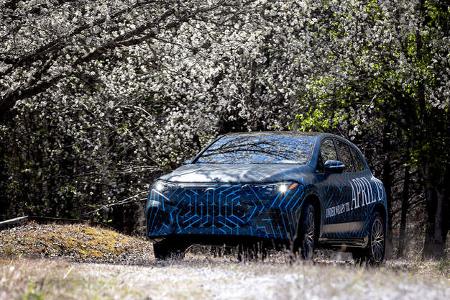 Mercedes EQS SUV Mitfahrt