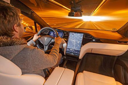 Vergleichstest, Audi E-Tron, Tesla Model X, ams0819
