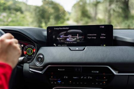 Mazda CX-60 e-Skyactiv PHEV, Cockpit 