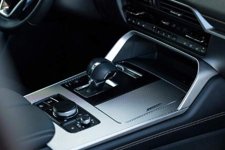 Mazda CX-60 e-Skyactiv PHEV, Cockpit 