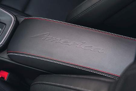 Porsche 911 Carrera GTS Cabriolet America Edition