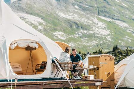 Schweiz, Glamping, Pärchen, Frühstück